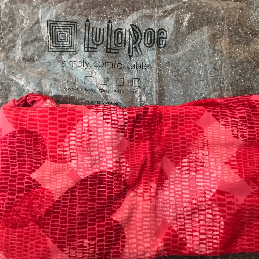 OS lularoe leggings BRAND NEW