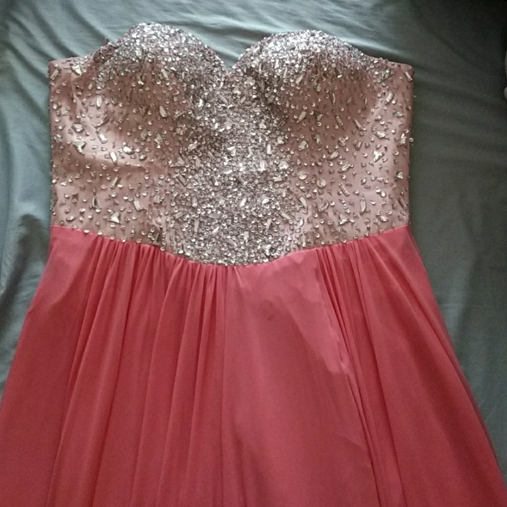 Prom dress