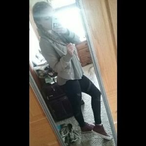 Meet your Posher, Hope