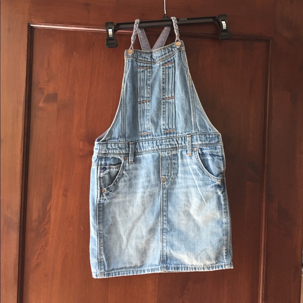 Gap denim cute dress.