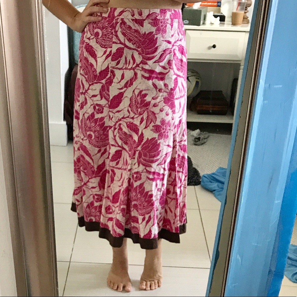 Long flowy floral skirt. Old Navy size 10.