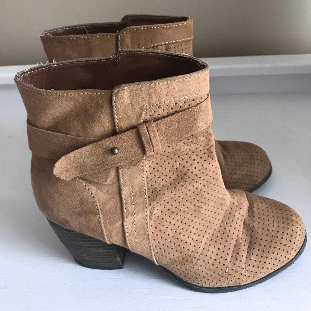 Ankle heeled booties