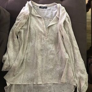 Petite large blouse- brand new
