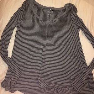 American Eagle Waffle long sleeve