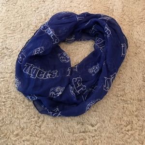 Memphis Tigers Infinity Scarf