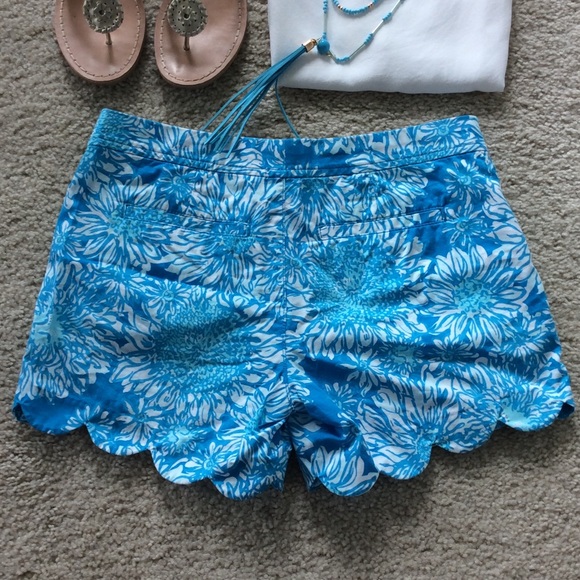 Lilly Buttercup Shorts 'Lion in the Sun' 🌻Size 2 - Picture 3 of 3