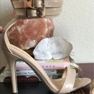 Nude strappy heel
