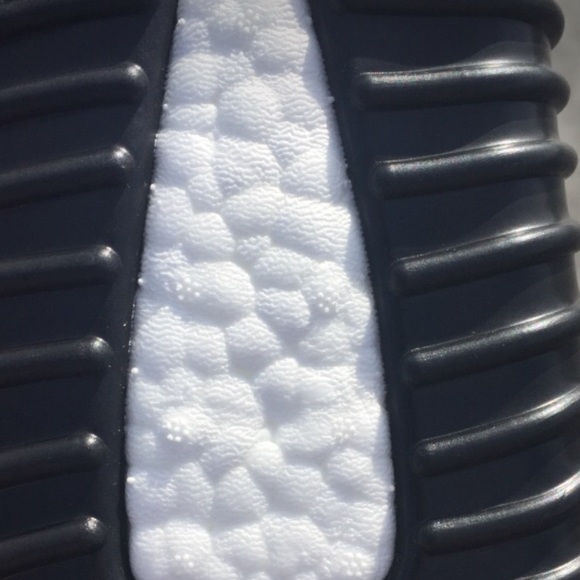 2015 yeezy boost 350 pirate black