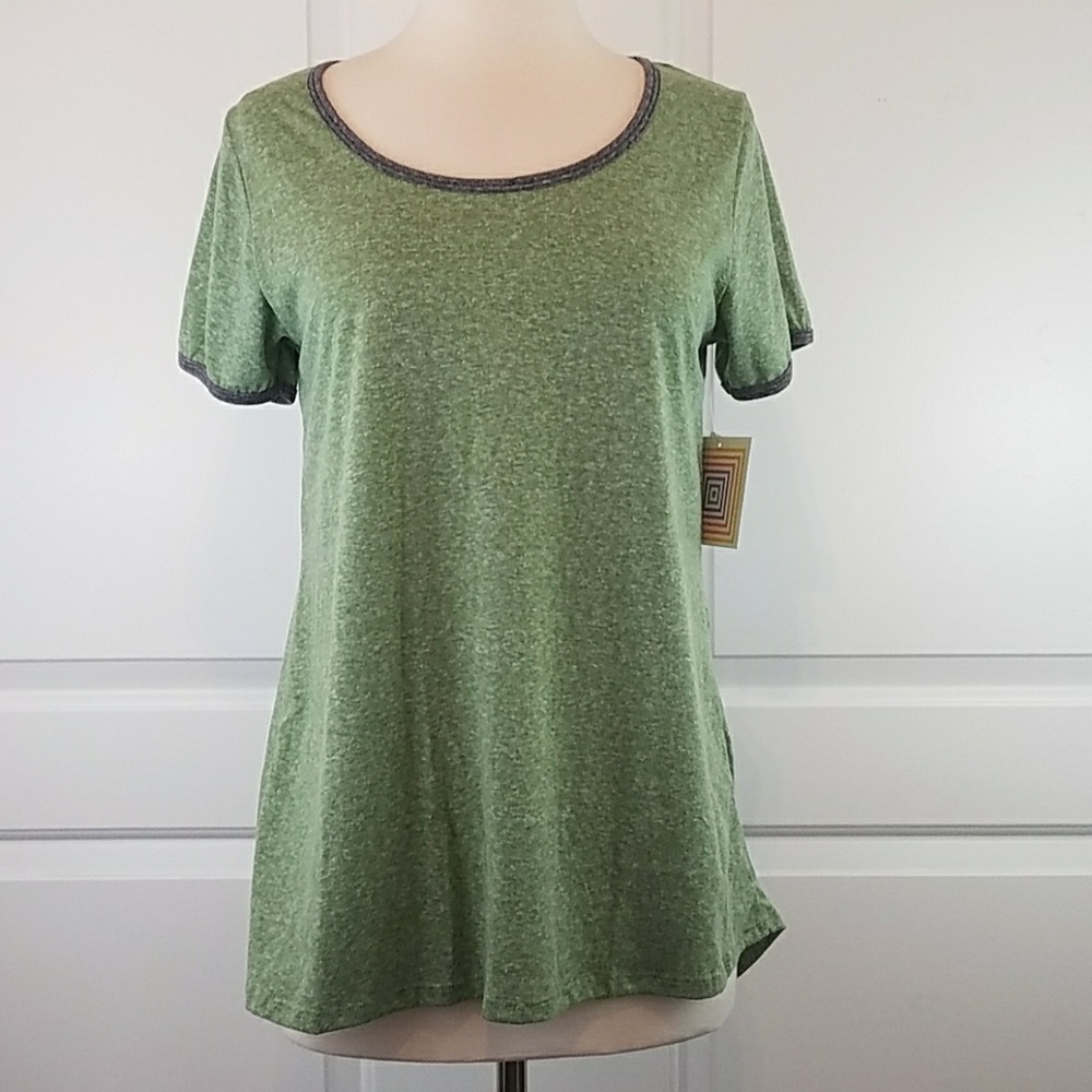LuLaRoe Classic Tee Shirt
