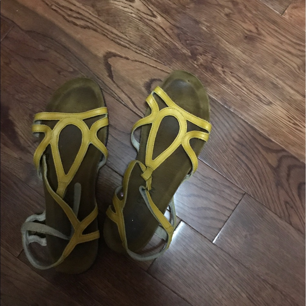 Naot sandals