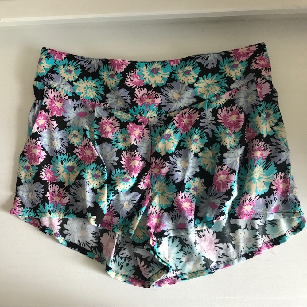 Pacsun Flowy Shorts