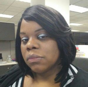 Meet your Posher, Dominique