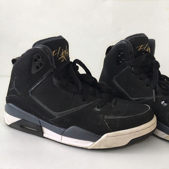 jordan black flights