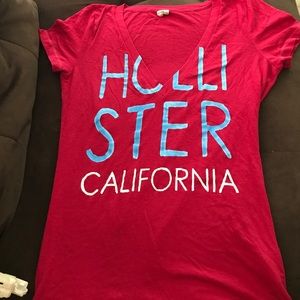 Hollister V neck T-shirt