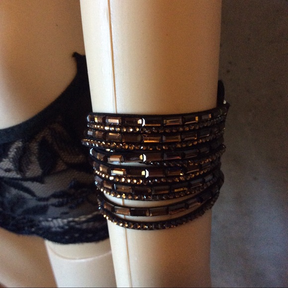 🌺4PC ANIMAL PRINT ROBE NECKLACE LEOPARD SET HEART - Picture 3 of 6