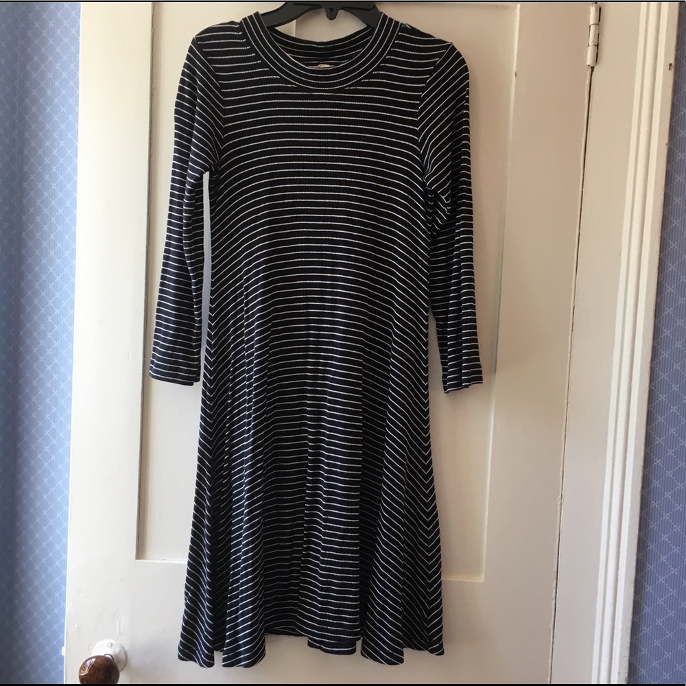 White and navy striped dress