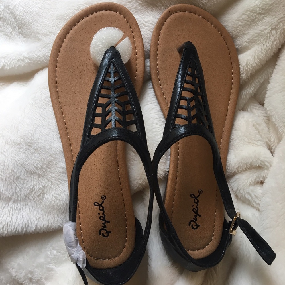 Qupid Sandals