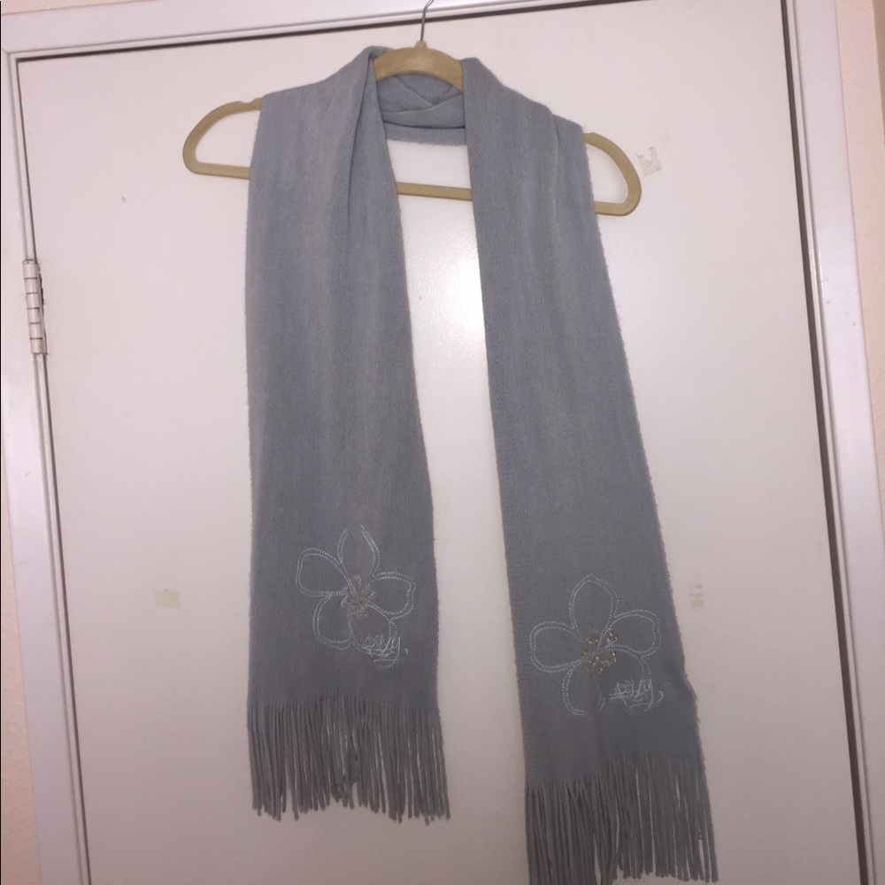Light blue Roxy scarf