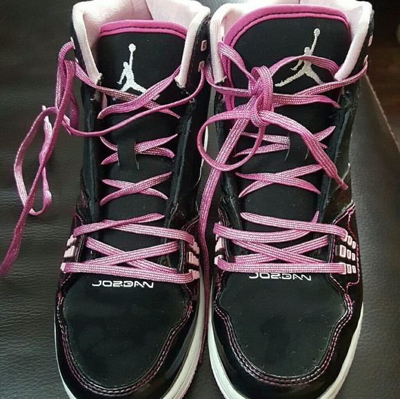 SOLD - Picture 3 of 4