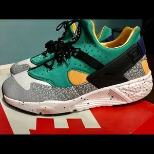 Nike Air Huarache Utility Premium