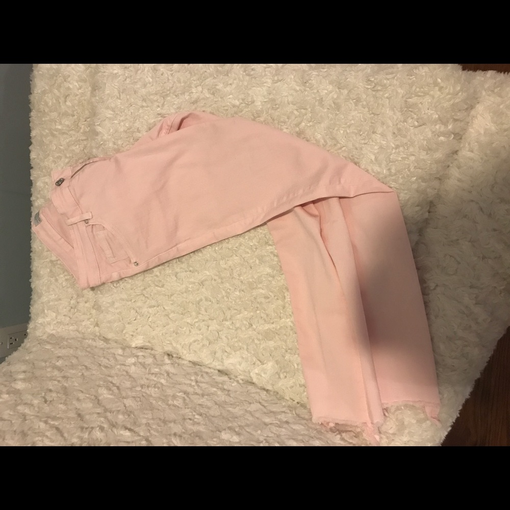 Zara light pink skinny jeans (new with tags)
