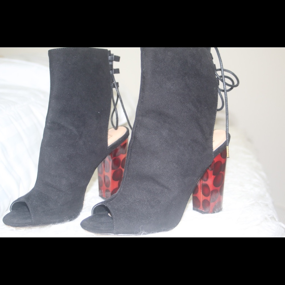 Tortoise Chunky Heel