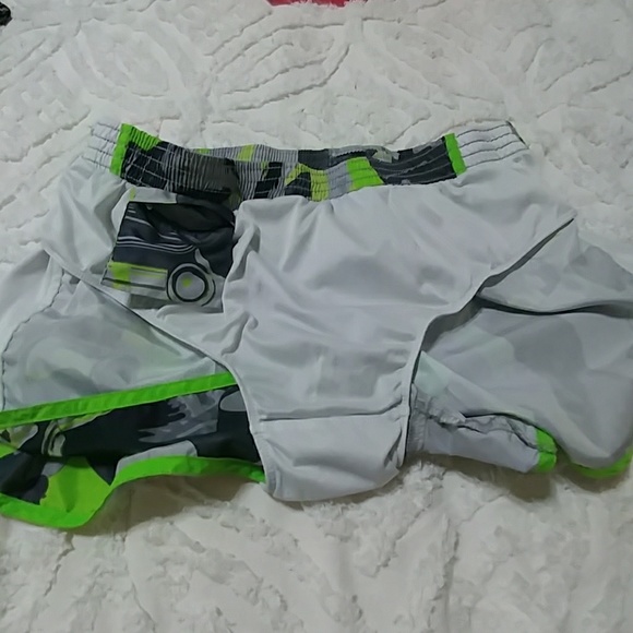💀 2 Pairs! Running Shorts sz M - Picture 5 of 5