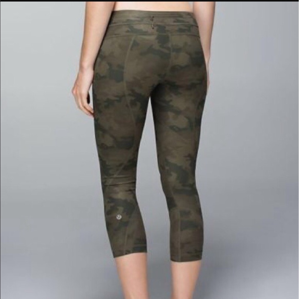 Lululemon run inspire camo mid calf leggings