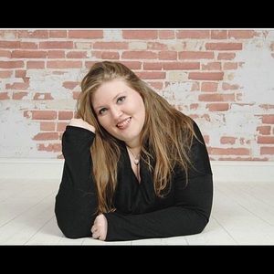 Meet your Posher, Erica