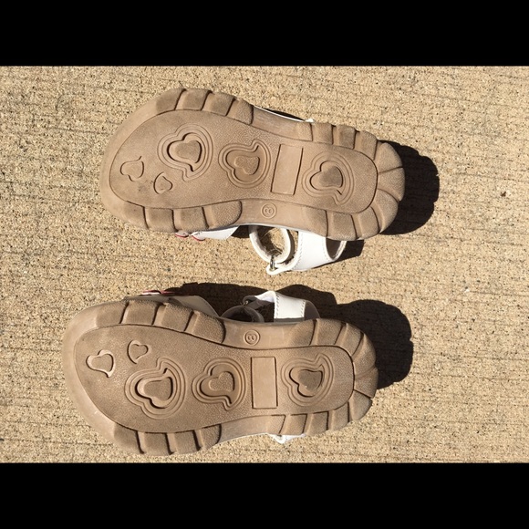 Toddler Sandals - Picture 2 of 2