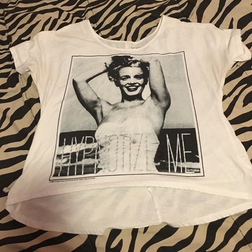 Marilyn Monroe shirt
