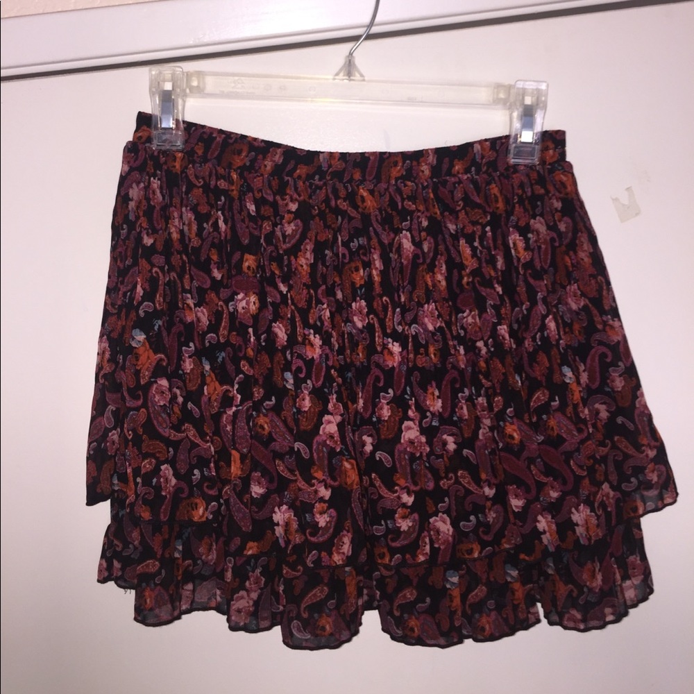 Pattern mini skirt
