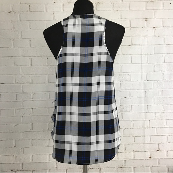 Hanna G. 100% Silk Drapey Pocket Tank - Picture 2 of 4