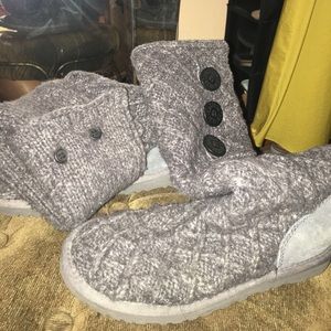 Barley worn, gray knit uggs