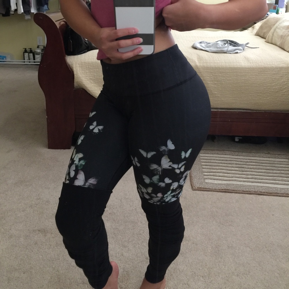 Alo yoga black scrunchy leggings NWT