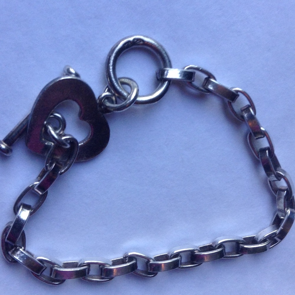 SILPADA Heart Toggle Bracelet 💕💕