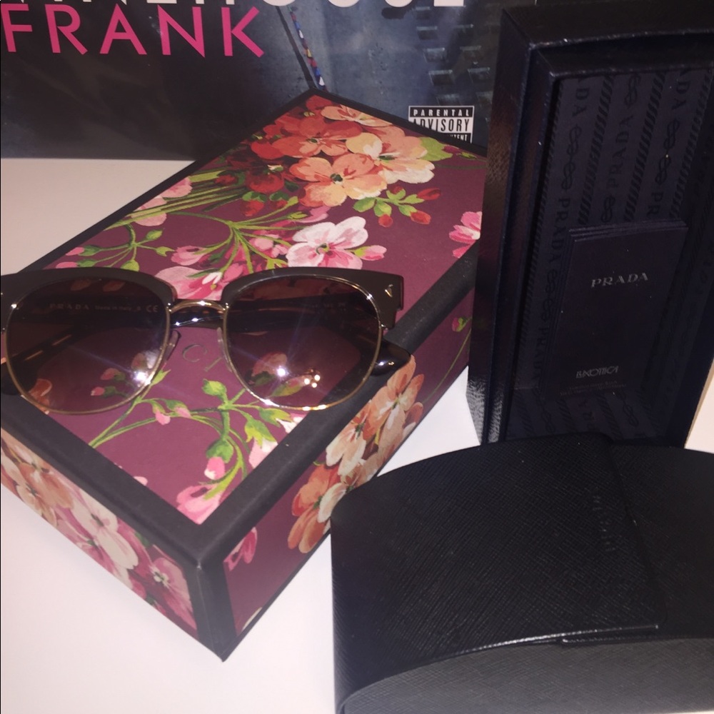 AUTHENTIC Prada sunglasses.