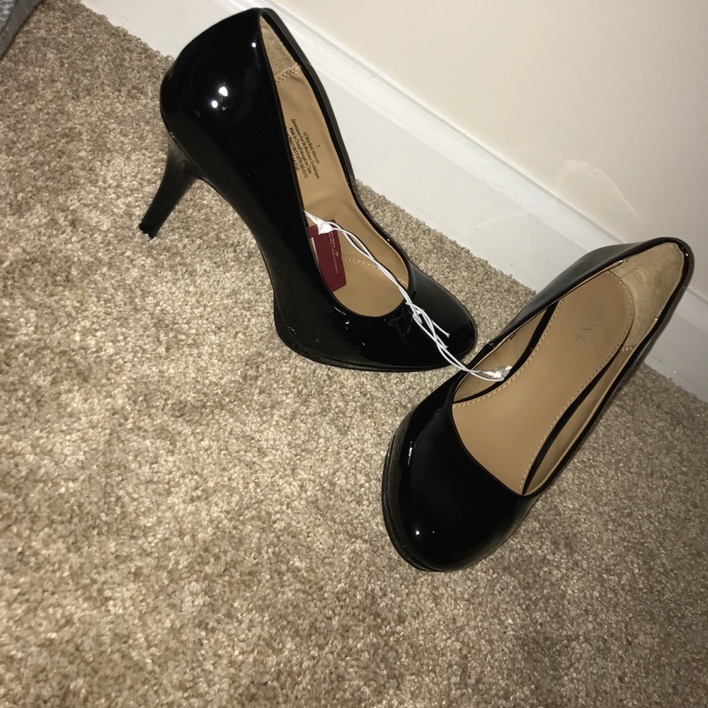 Black heels