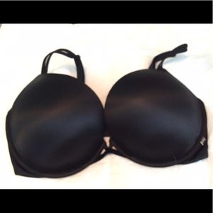 Victoria's Secret black very sexy push bra 32 DDD
