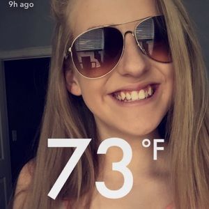 Meet your Posher, Lily