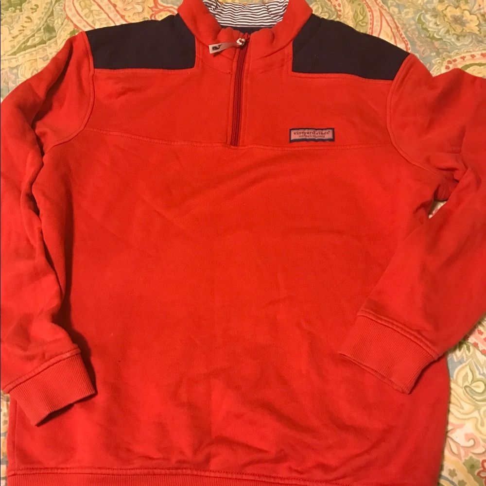 Vineyard vines pullover red and navy