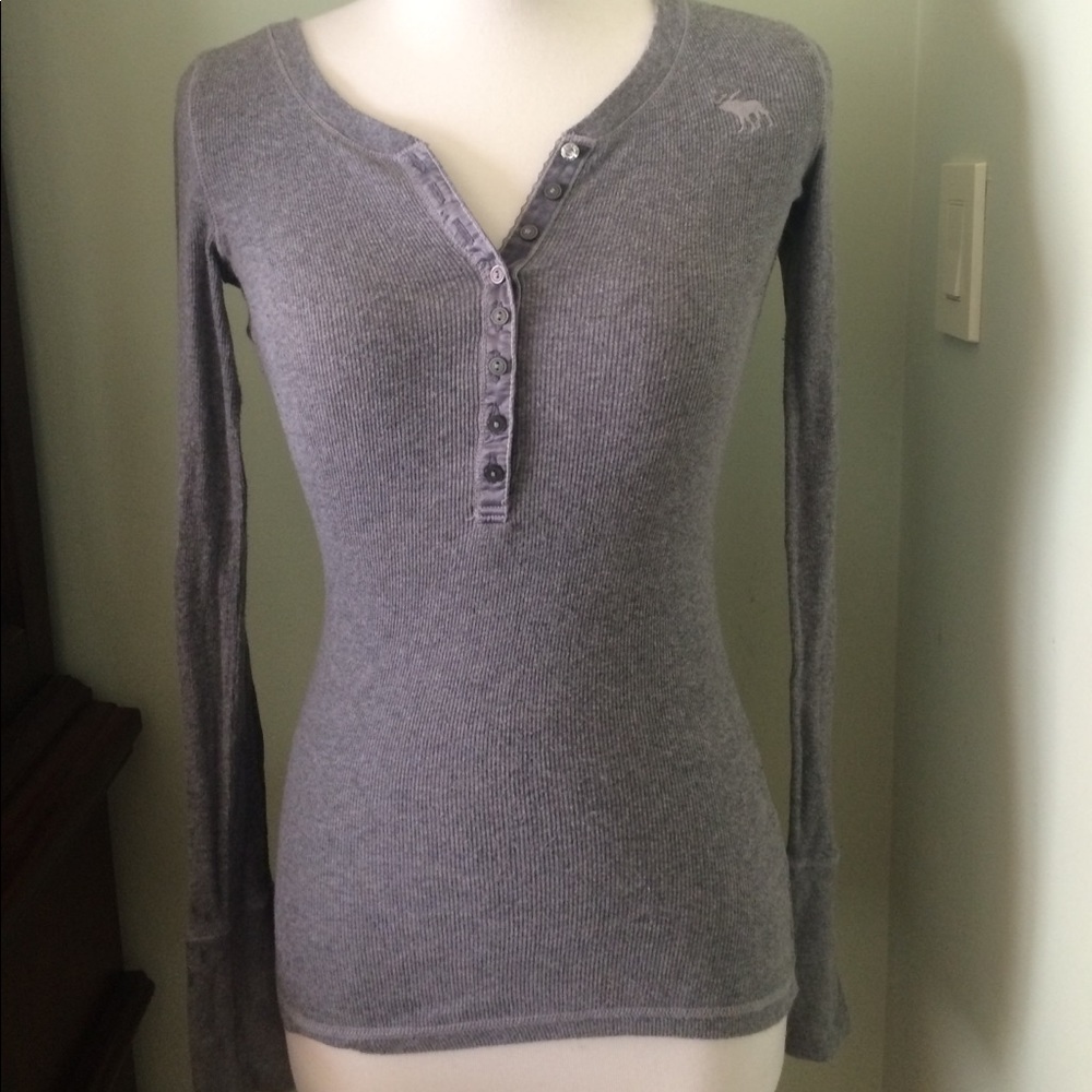Abercrombie & Fitch Grey Long Sleeve Top