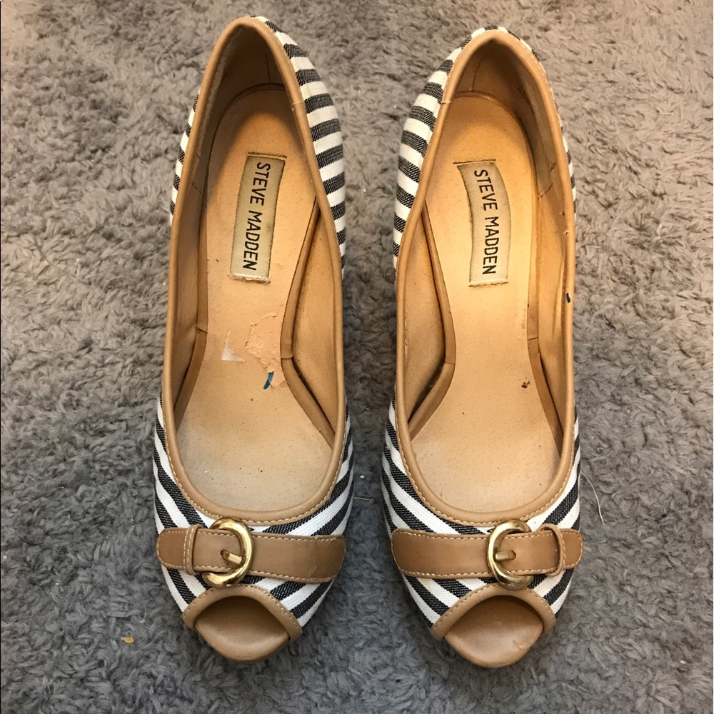 Steve Madden Striped Shoes