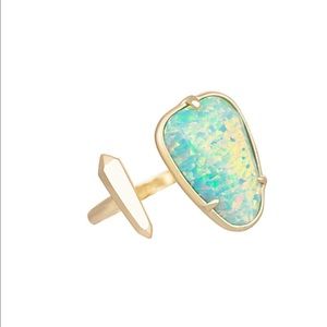 Kendra Scott Aussie Ring in Kyocera Opal