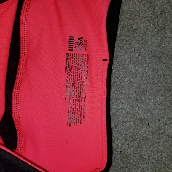 Rare vsx knockout leggings from Victoria's secret - Picture 6 of 7