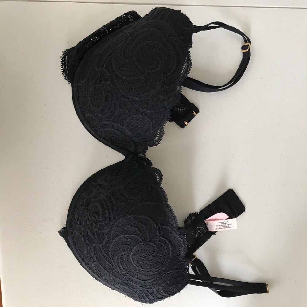Victoria Secret Very Sexy Push up Bra