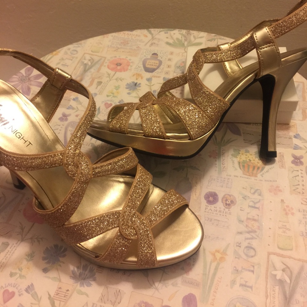 Fioni Night Sparkly Gold Strappy Heels