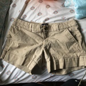 AE KHAKI SHORTS