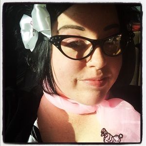 Meet your Posher, Jennifer