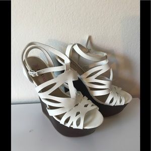 White platform wedge
